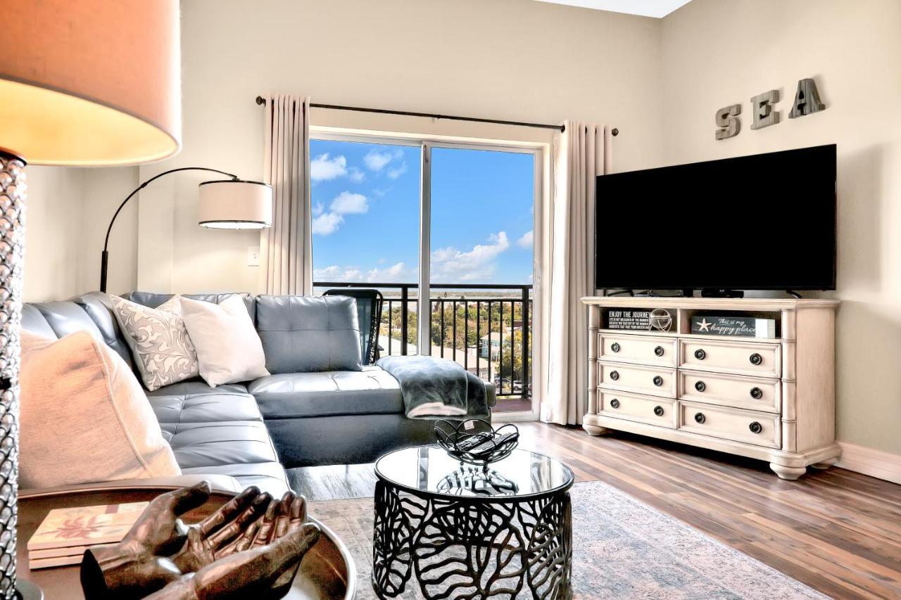 Ferienwohnung Bay Front Oasis St. Pete Beach Exterior foto